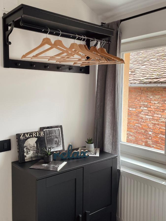 Grich Witch Apartment Zagreb Luaran gambar
